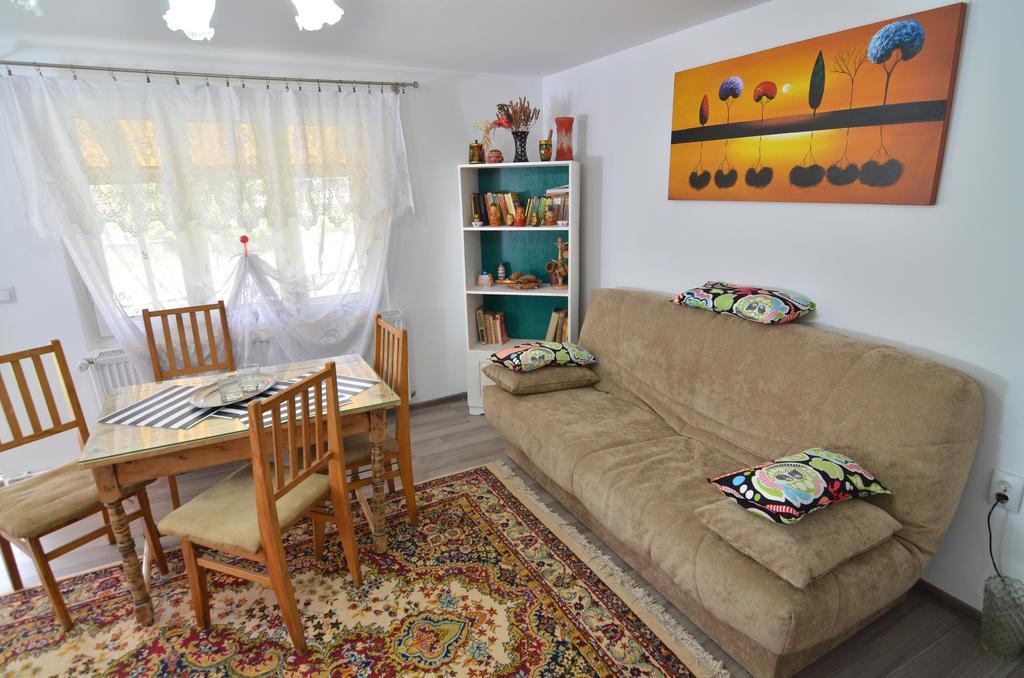 Casa Marica Casă la țară