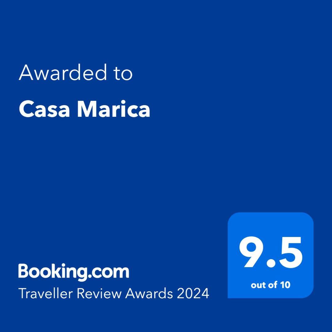Casa Marica Casă la țară